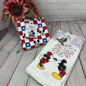 NWT Disney Mickey minnie Mouse Red and Blue cotton Kitchen Towels set july 4th